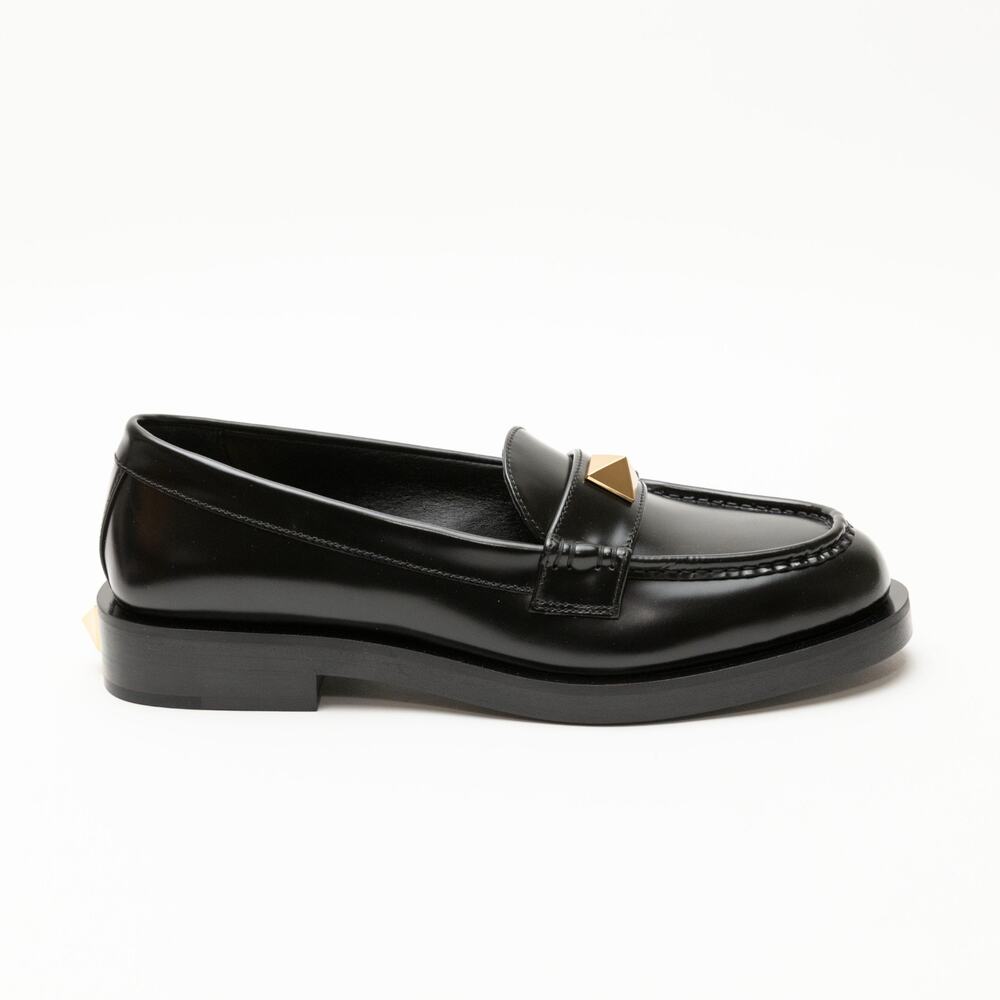 Valentino Garavani Roman Stud Moc Toe Loafers Black Size 40 EU (Defect)